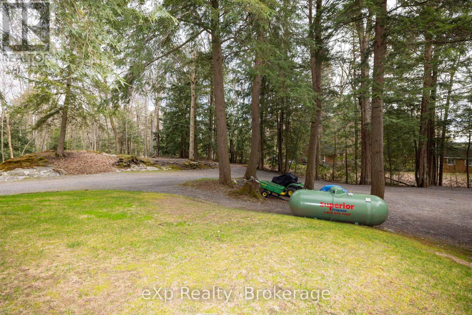 36 Roberts Lake Road E, Seguin, Ontario  P2A 2W8 - Photo 26 - X12135937