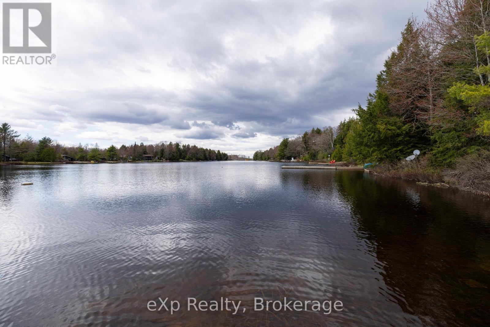 36 Roberts Lake Road E, Seguin, Ontario  P2A 2W8 - Photo 32 - X12135937