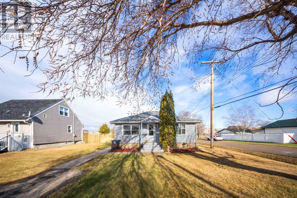 192 Tamarac Boulevard, Springbrook, Alberta  T4S 1V7 - Photo 1 - A2212684