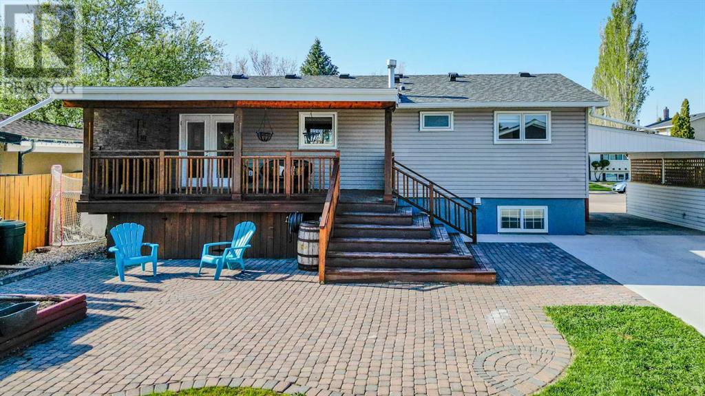 70 Honeysuckle Road N, Lethbridge, Alberta  T1H 4J9 - Photo 36 - A2215746