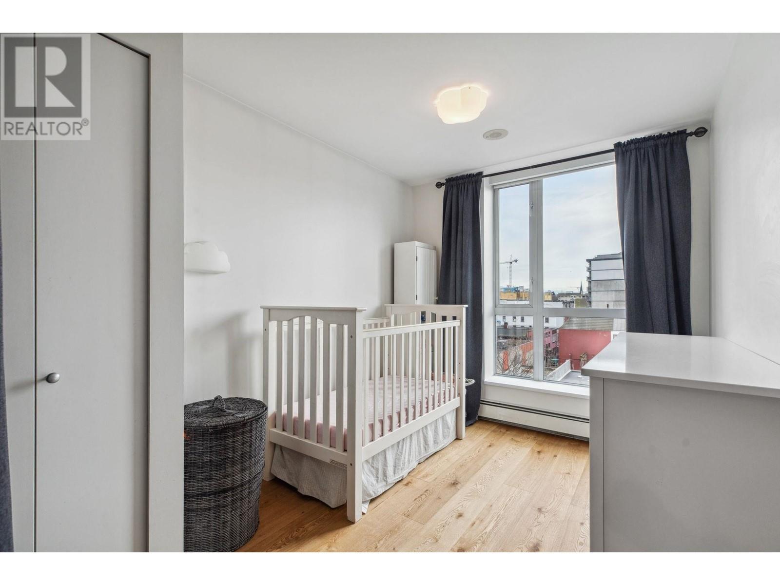 Listing Picture 12 of 19 : 808 189 KEEFER STREET, Vancouver / 溫哥華 - 魯藝地產 Yvonne Lu Group - MLS Medallion Club Member