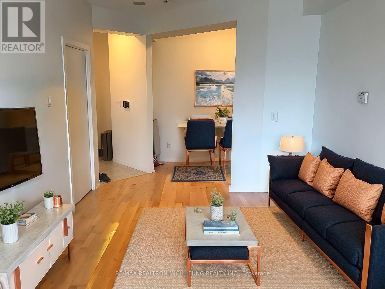 Property at 1704 - 55 BREMNER BOULEVARD image 3