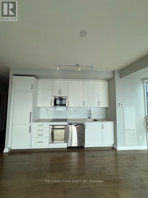 Property at 1911 - 460 ADELAIDE STREET E image 3