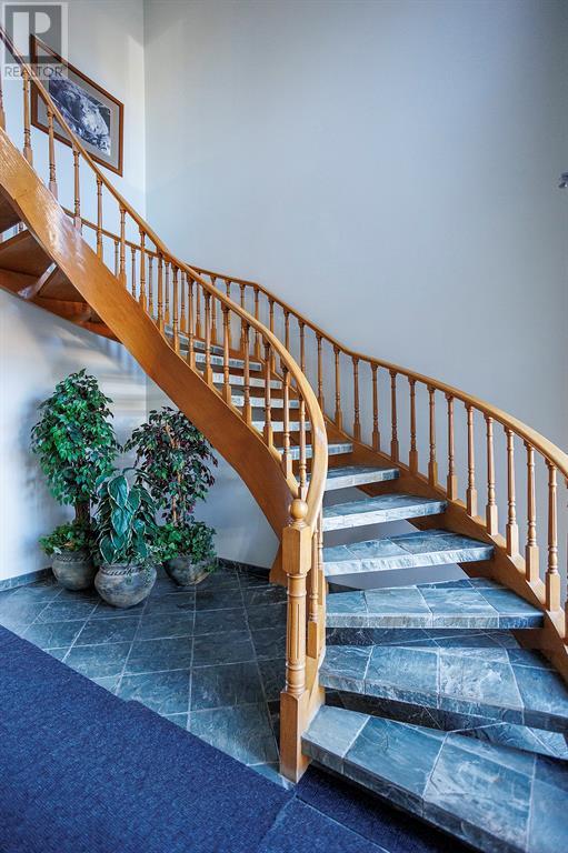 201, 4802 51 Avenue, Red Deer, Alberta  T4N 4H3 - Photo 9 - A2219505