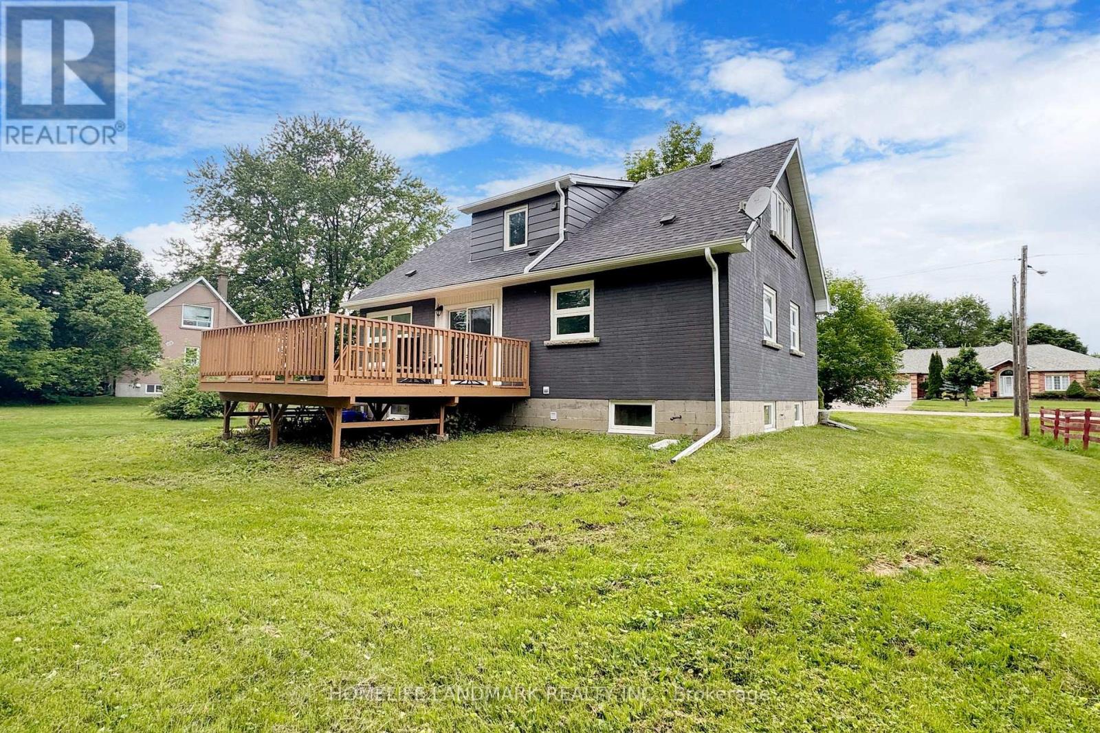 Unit 2 - 1661 Mount Albert Road, East Gwillimbury, Ontario  L0G 1V0 - Photo 19 - N12135930