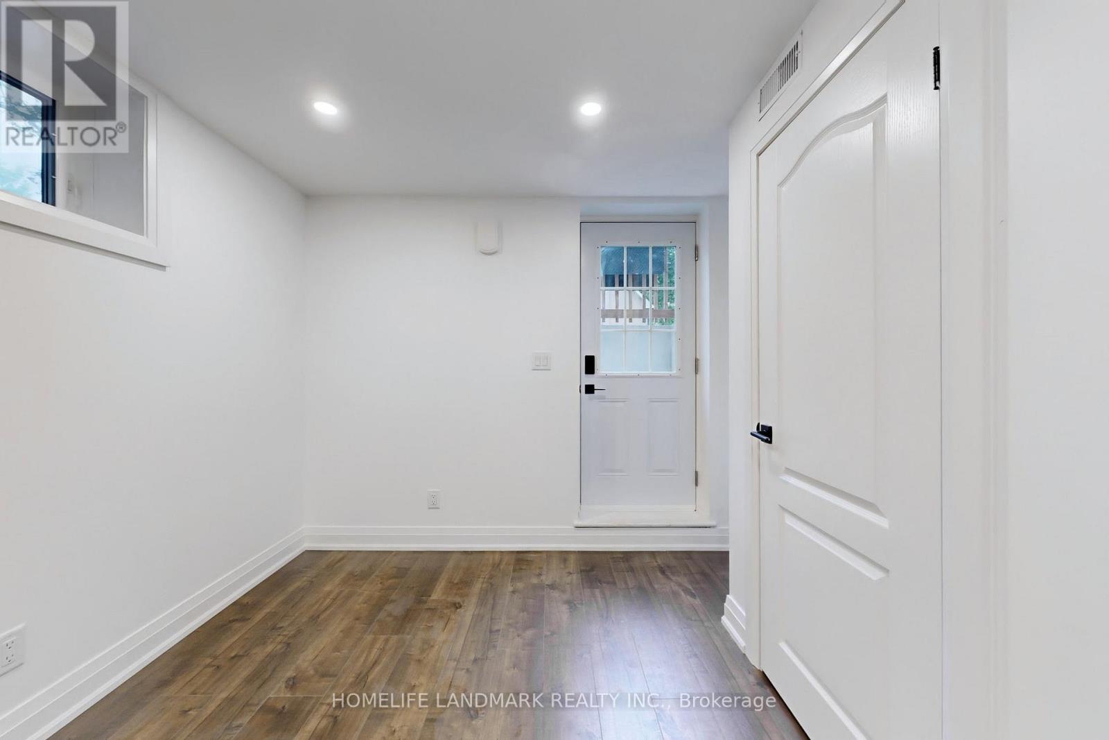 Unit 2 - 1661 Mount Albert Road, East Gwillimbury, Ontario  L0G 1V0 - Photo 6 - N12135930