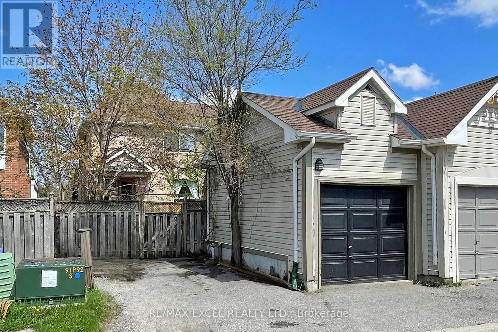 318 Country Glen Road, Markham, Ontario  L6B 1C5 - Photo 43 - N12135932