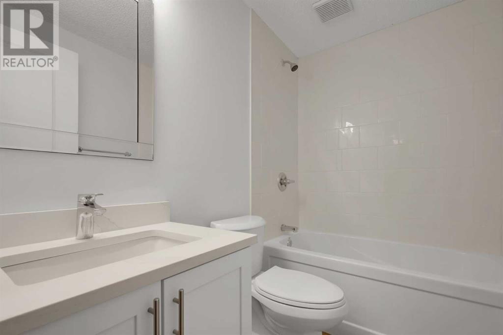 49 Edgeland Close Nw, Calgary, Alberta  T3A 3B1 - Photo 24 - A2210793