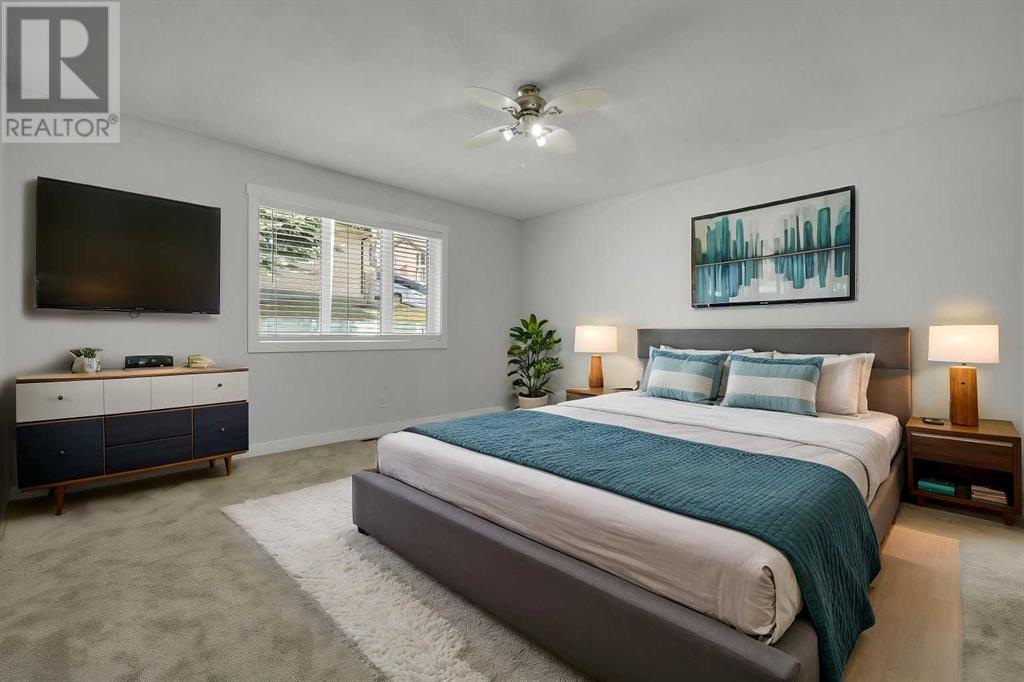 Property at 49 Edgeland Close NW image 2