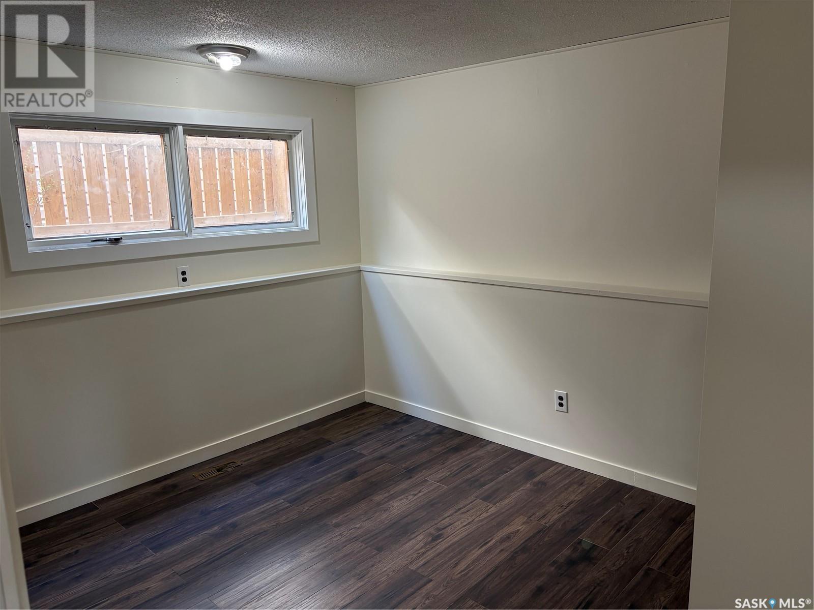 1075 Howson Street, Regina, Saskatchewan  S4T 6E8 - Photo 24 - SK005126