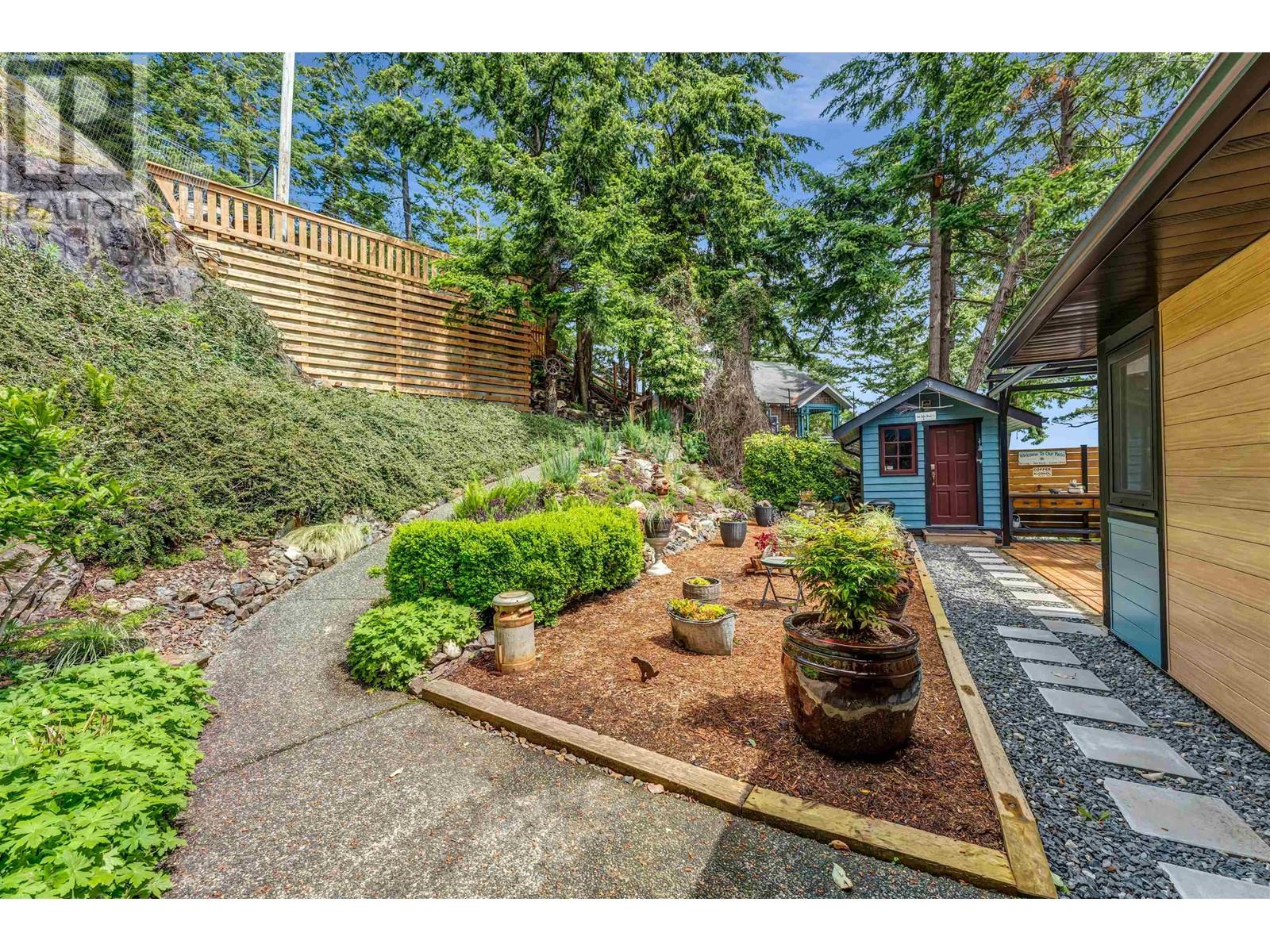 1531 Eagle Cliff Road, Bowen Island, British Columbia  V0N 1G1 - Photo 16 - R3000683