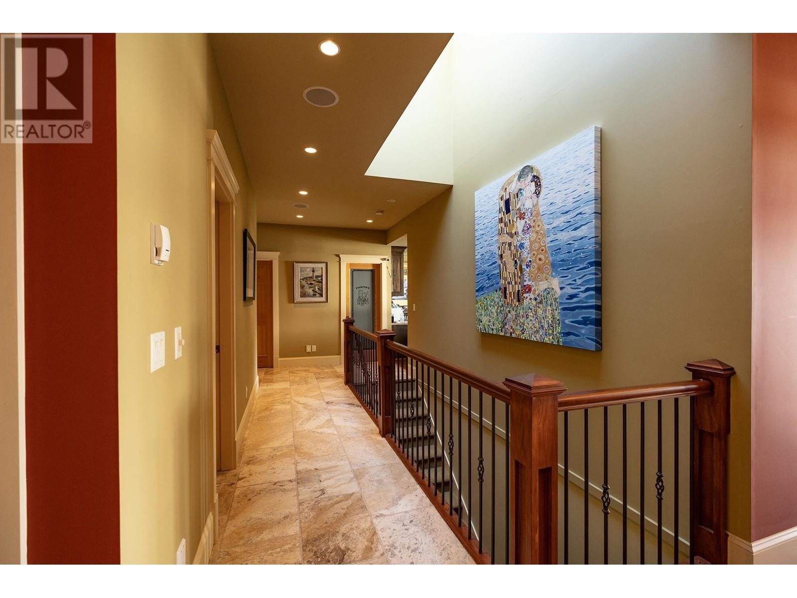 7626 Eureka Avenue, Halfmoon Bay, British Columbia  V7Z 1A1 - Photo 14 - R3000686