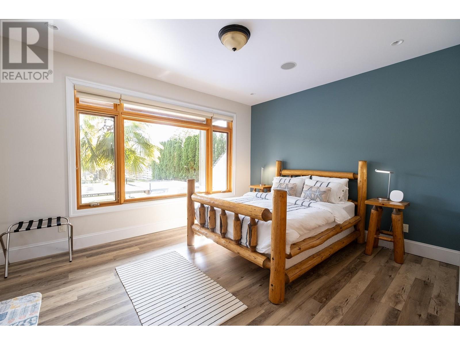 7626 Eureka Avenue, Halfmoon Bay, British Columbia  V7Z 1A1 - Photo 24 - R3000686