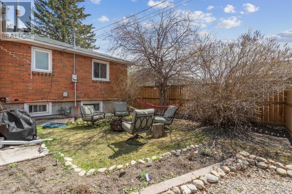 32 Beaupre Crescent Nw, Calgary, Alberta  T3B 2S8 - Photo 42 - A2216187