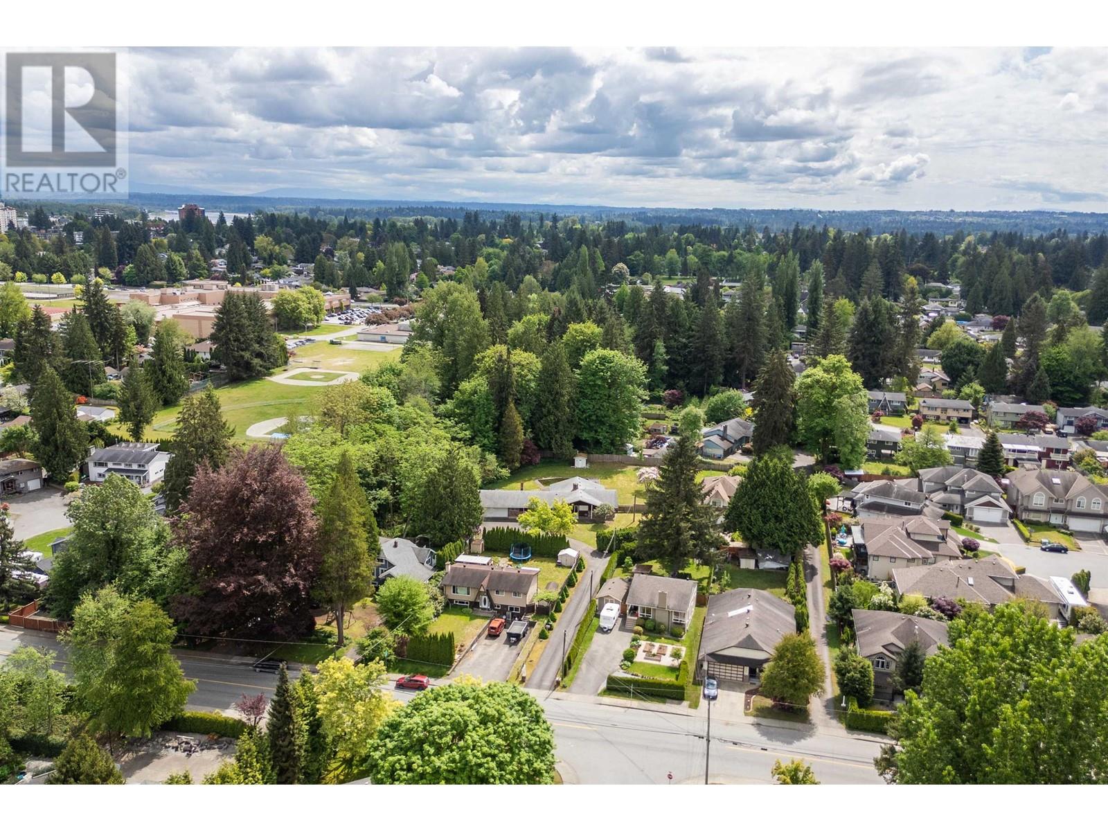 21764 124 Avenue, Maple Ridge, British Columbia  V2X 4H7 - Photo 37 - R2992843