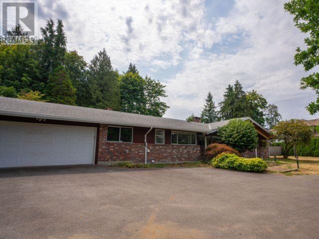 21764 124 Avenue, Maple Ridge, British Columbia  V2X 4H7 - Photo 2 - R2992843