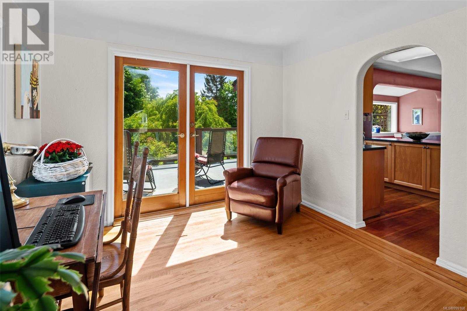 1757 Armstrong Ave, Oak Bay, British Columbia  V8R 5S5 - Photo 14 - 999168