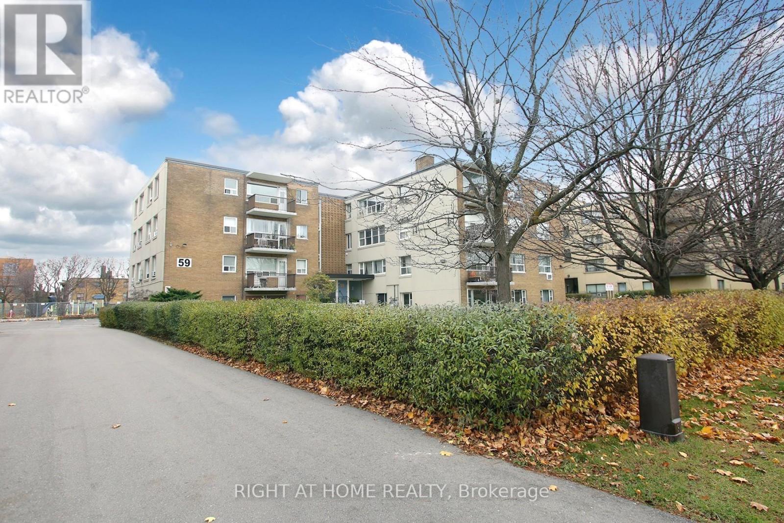 301 - 59 Neptune Drive, Toronto, Ontario  M6A 1X2 - Photo 20 - C12135960