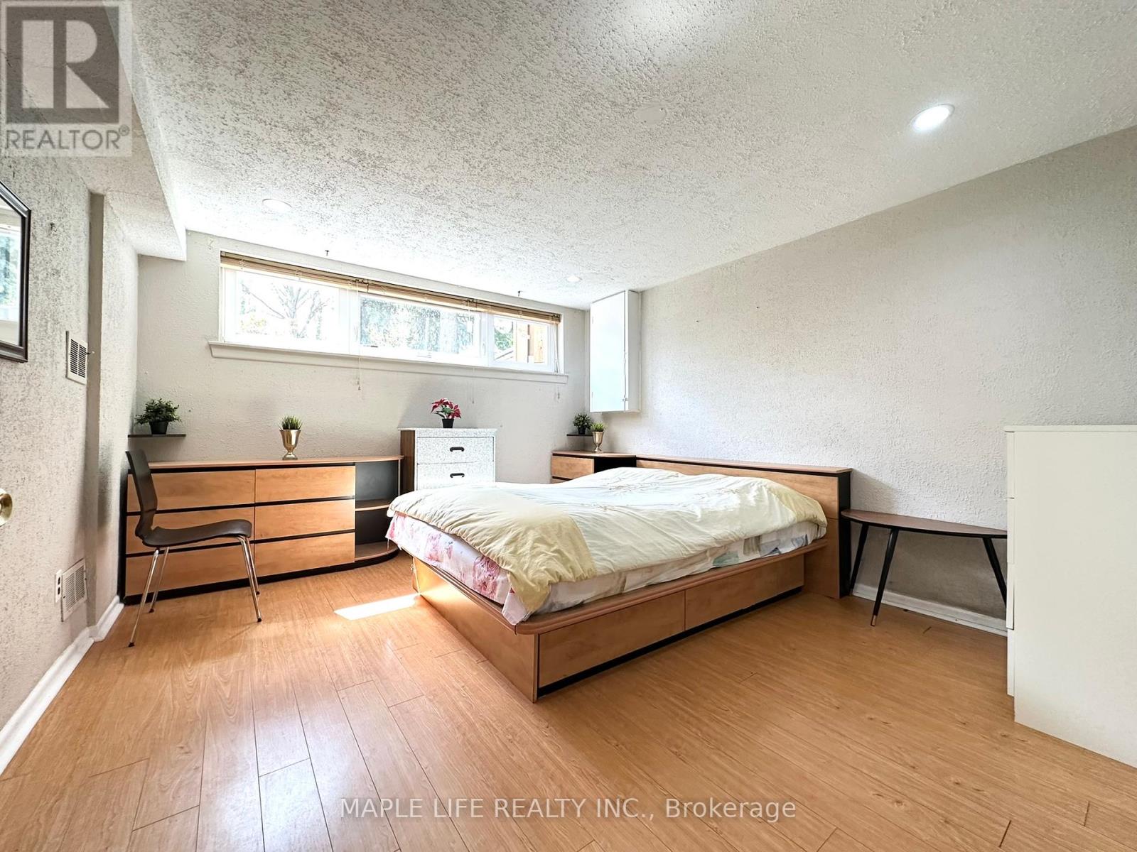 92 Rameau Drive, Toronto, Ontario  M2H 1T9 - Photo 33 - C12135963
