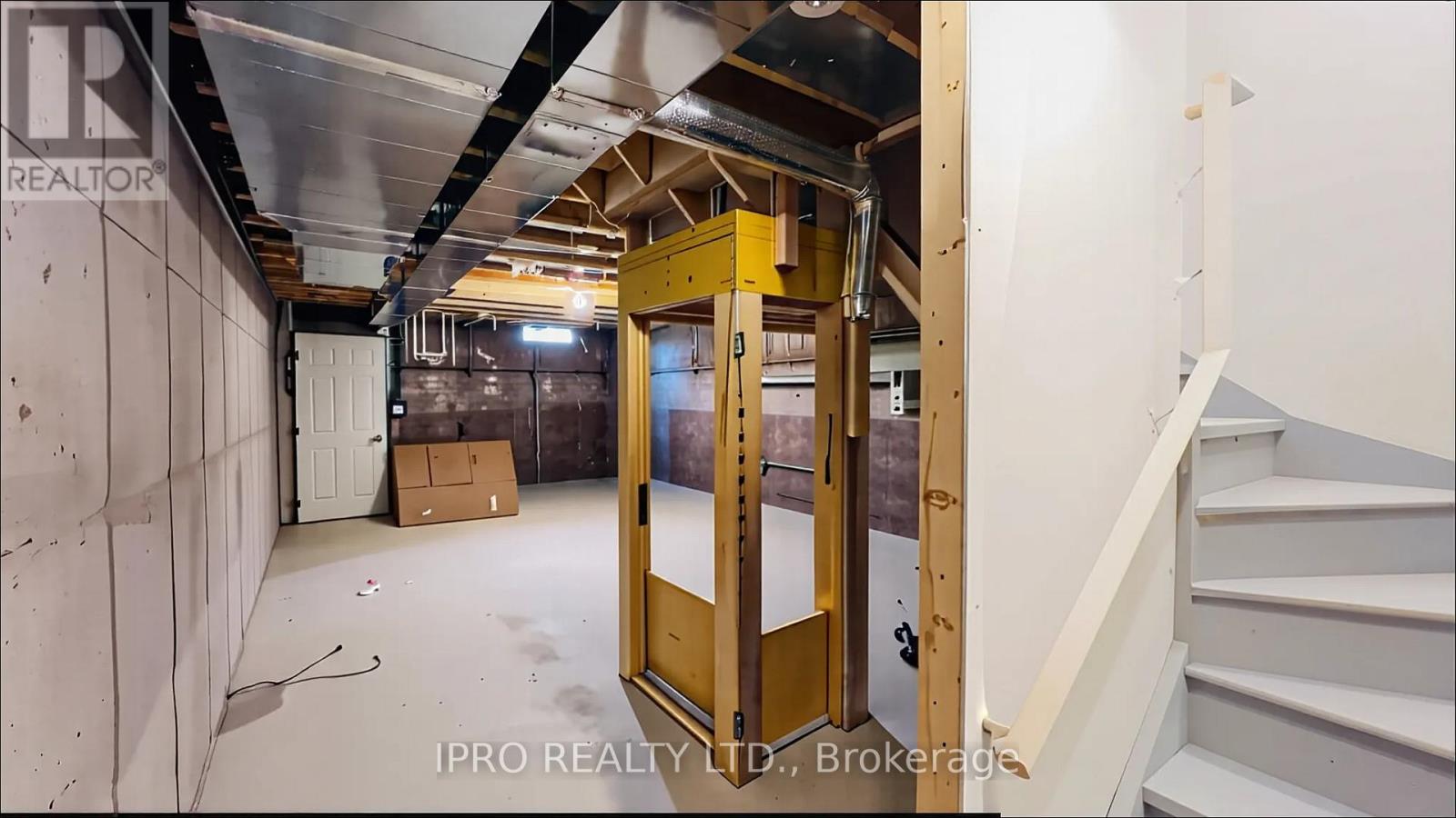 1818 Donald Cousens Parkway, Markham (Cornell), Ontario  L6B 0V5 - Photo 13 - N12135973
