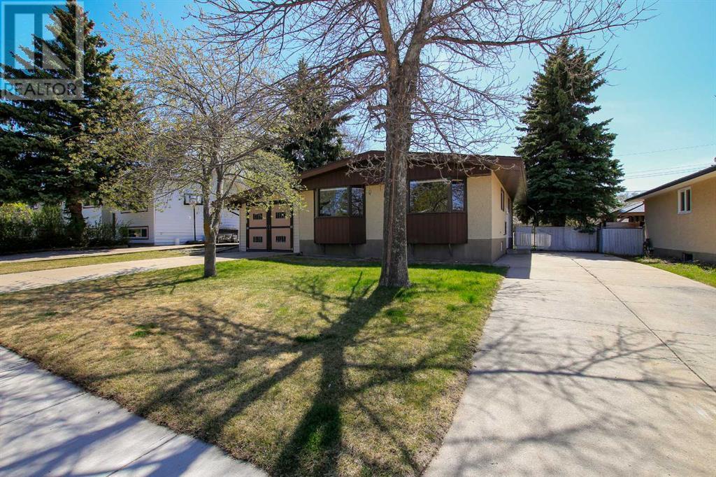 5229 43 Street, olds, Alberta