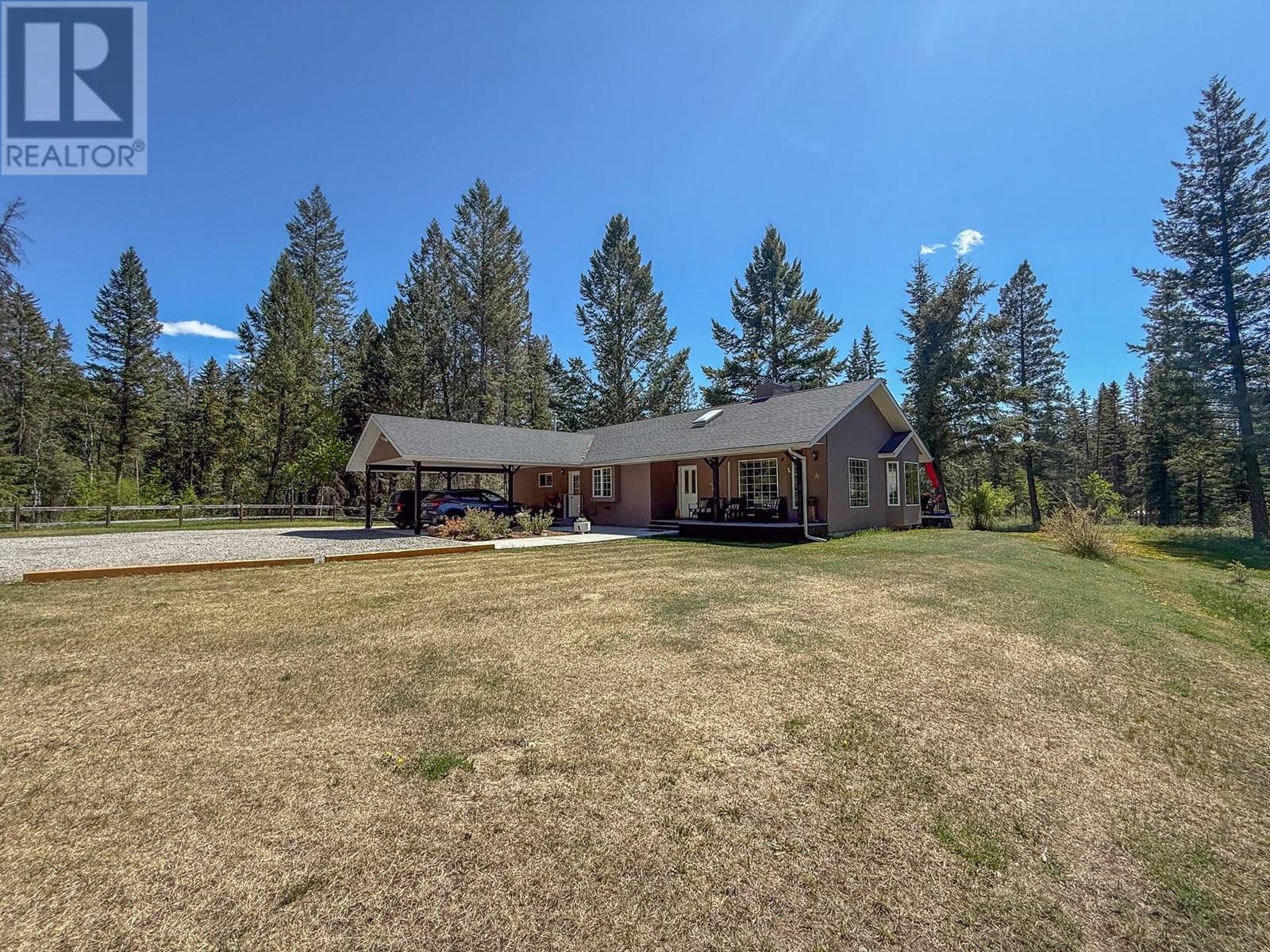 4814 Lake Road, Windermere, British Columbia  V0B 2L2 - Photo 33 - 10332025