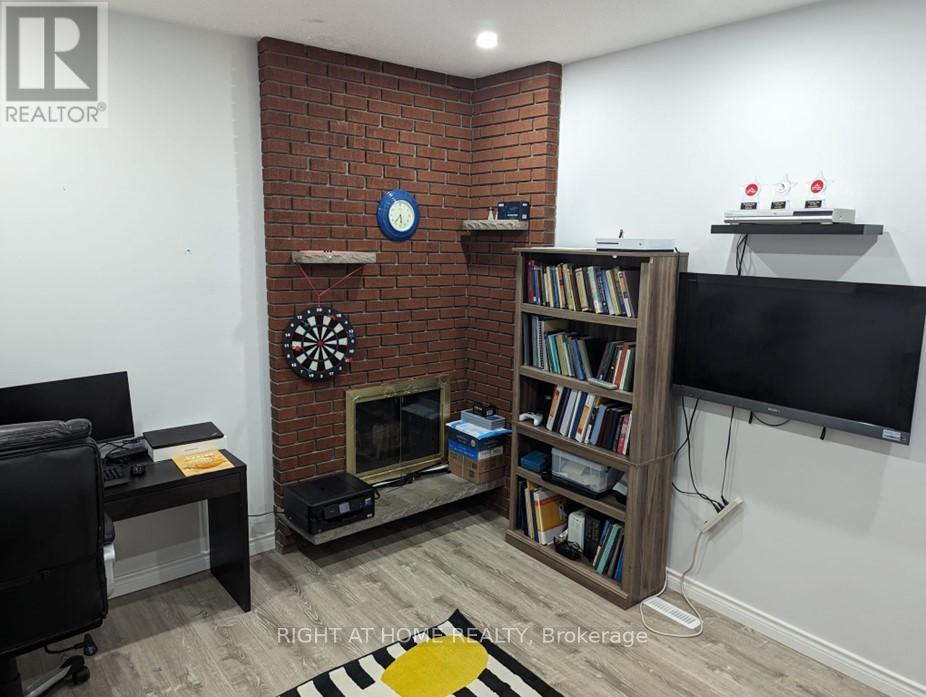 (Main / Upper) - 148 Sexton Crescent, Toronto, Ontario  M2H 2L6 - Photo 25 - C12135985
