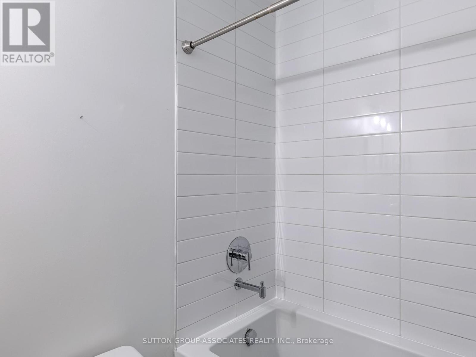 811 - 138 Princess Street, Toronto, Ontario  M5A 0B1 - Photo 21 - C12136007