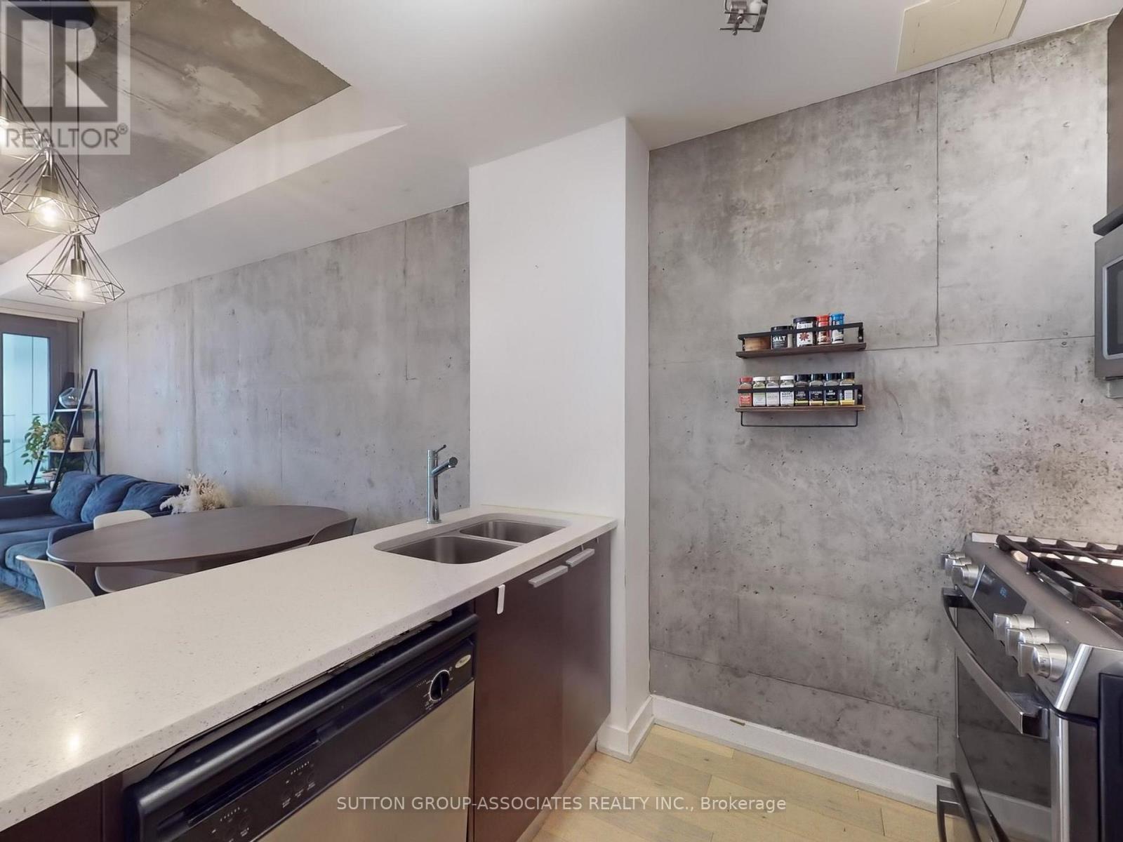 811 - 138 Princess Street, Toronto, Ontario  M5A 0B1 - Photo 8 - C12136007