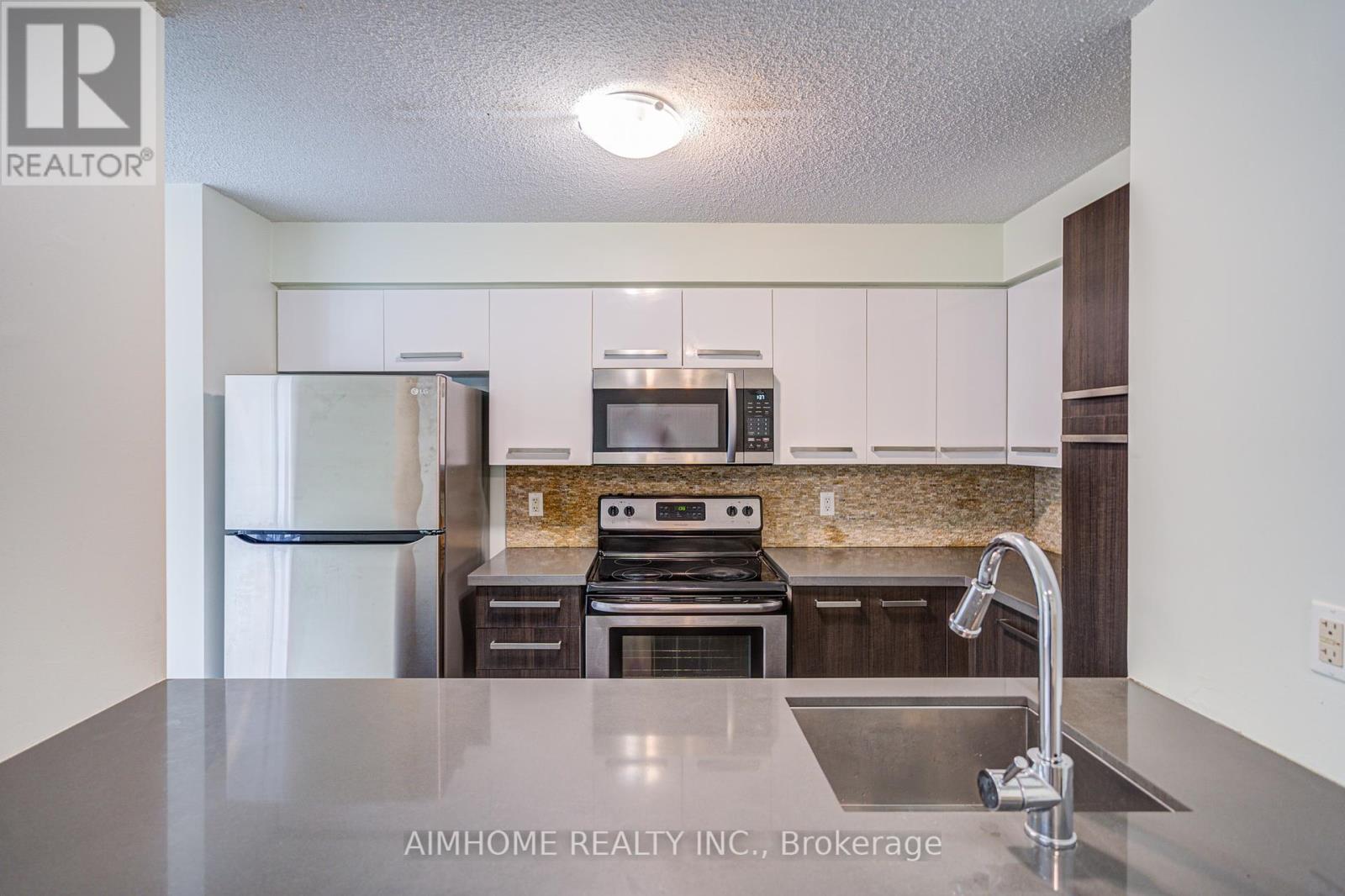306 - 11 St. Joseph Street, Toronto, Ontario  M4Y 3G4 - Photo 12 - C12136011