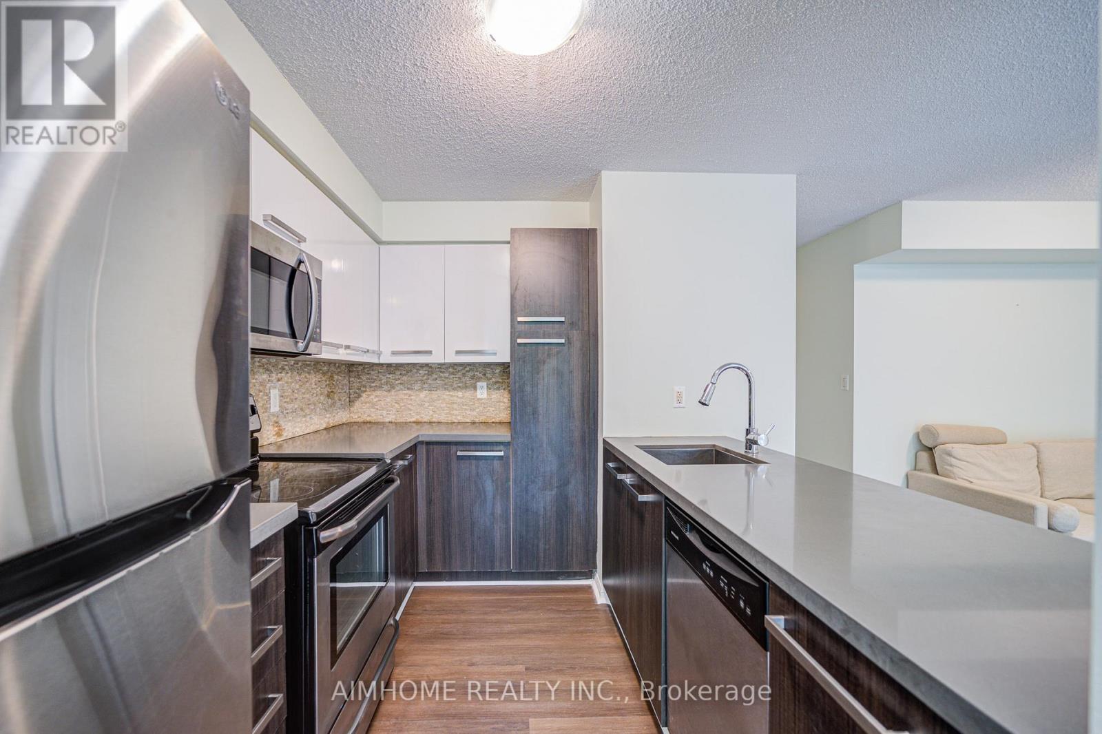 306 - 11 St. Joseph Street, Toronto, Ontario  M4Y 3G4 - Photo 13 - C12136011