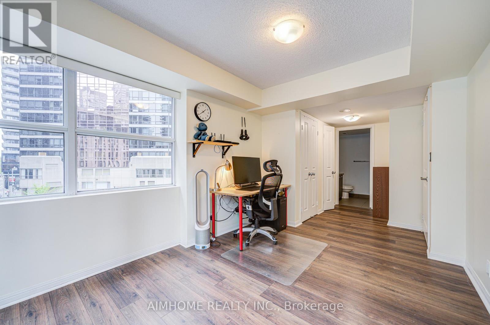 306 - 11 St. Joseph Street, Toronto, Ontario  M4Y 3G4 - Photo 21 - C12136011