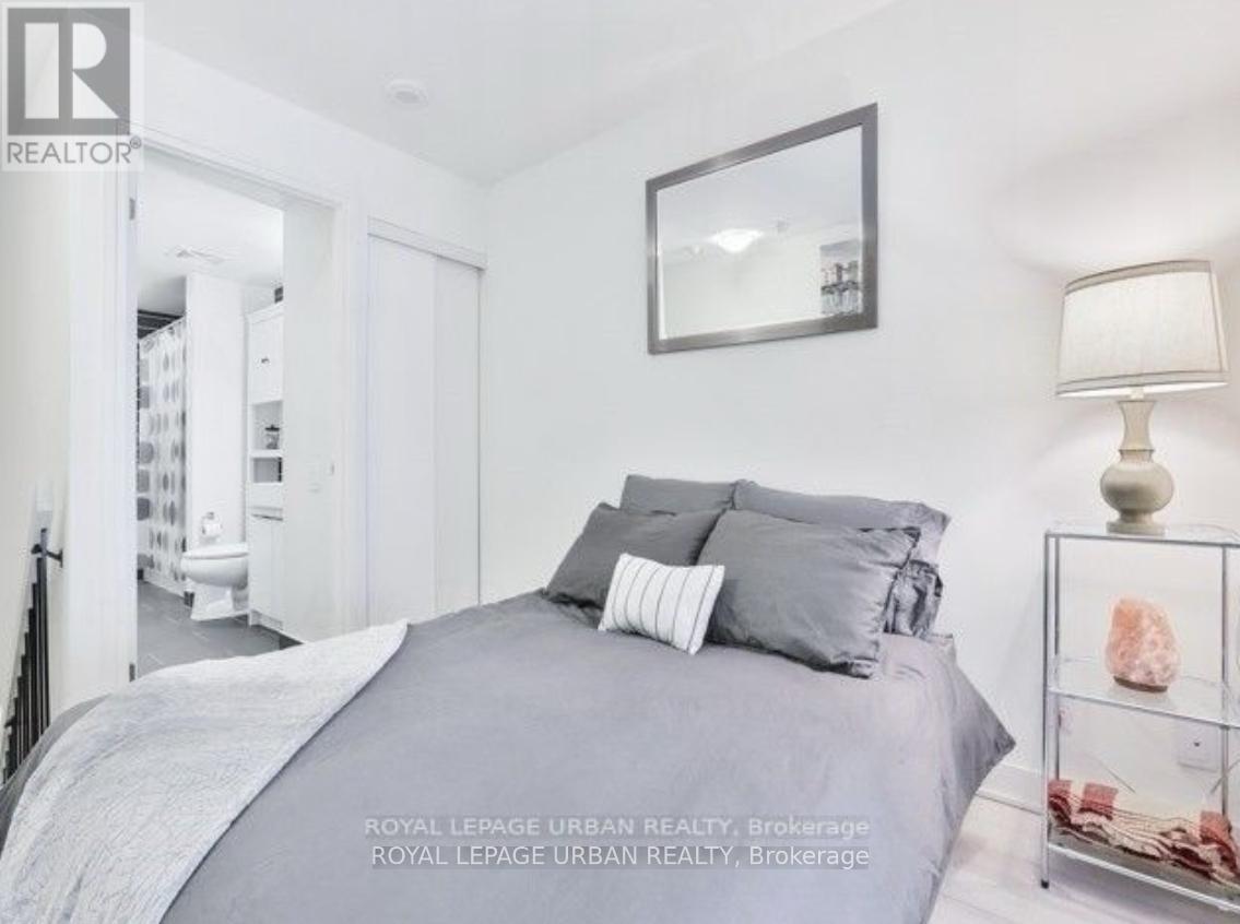703 - 5 Hanna Avenue, Toronto, Ontario  M6K 0B3 - Photo 7 - C12136023