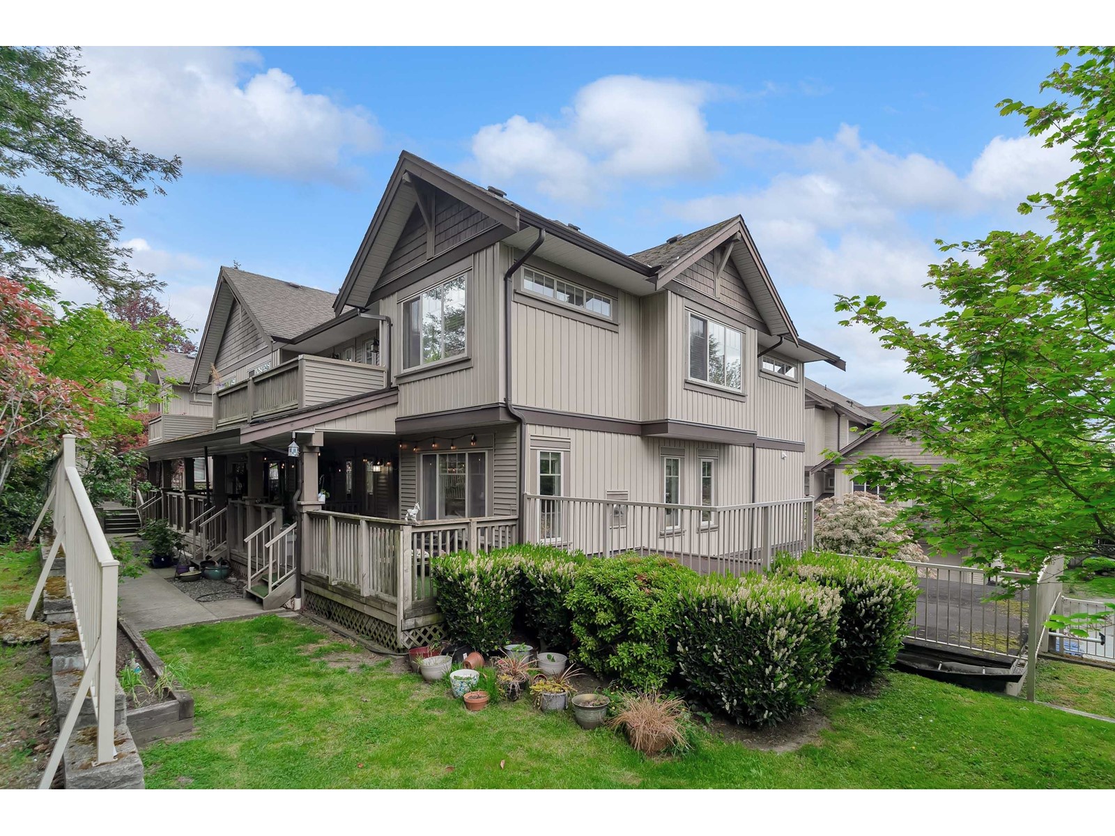 29 6238 192 STREET, surrey, British Columbia