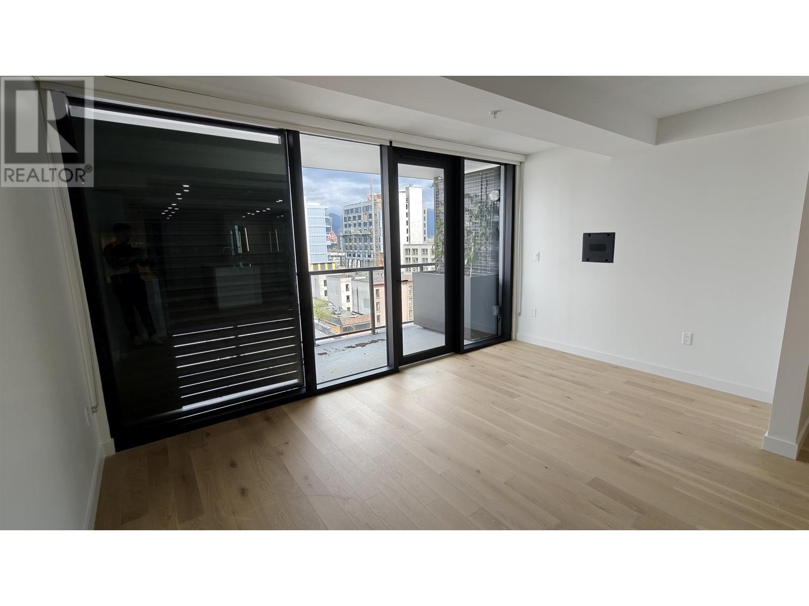 902 239 Keefer Street, Vancouver, British Columbia  V6A 1X6 - Photo 5 - R3000006