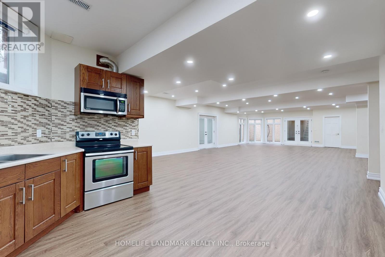 5 Long Hill Drive, Richmond Hill (Jefferson), Ontario  L4E 3M5 - Photo 40 - N12136042