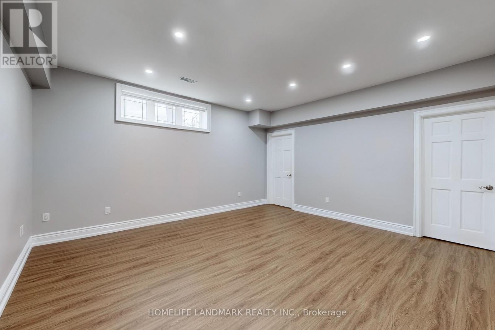 5 Long Hill Drive, Richmond Hill (Jefferson), Ontario  L4E 3M5 - Photo 44 - N12136042