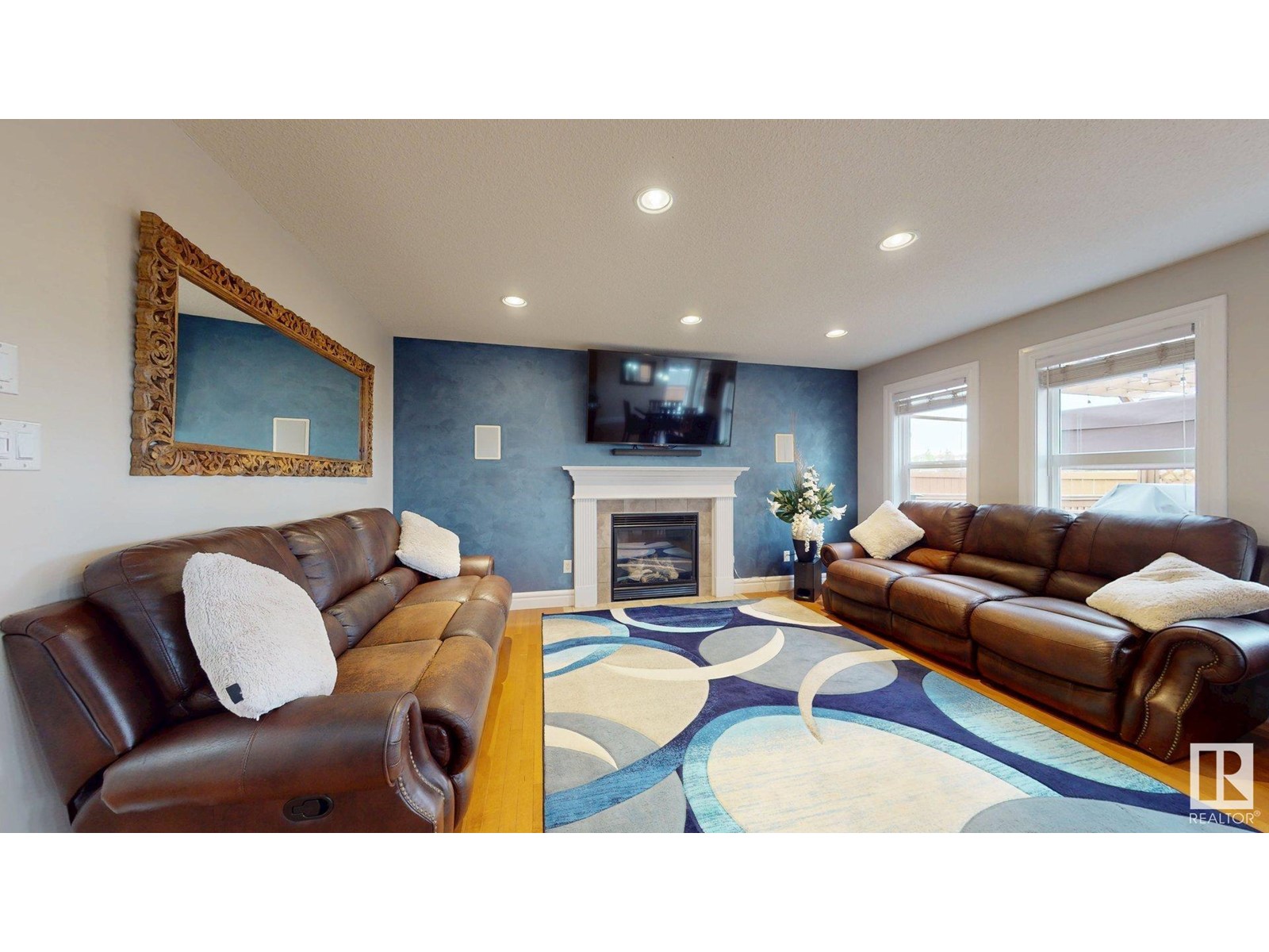 Property at 4224 157 AV NW NW image 1