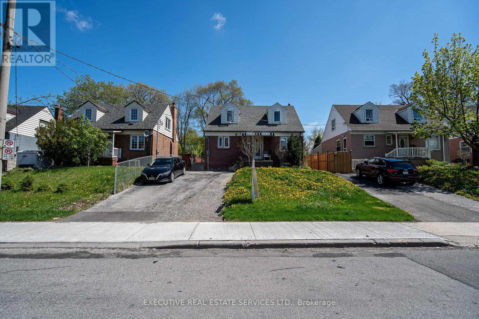 49 TRETHEWEY DRIVE, toronto (beechborough-greenbrook), Ontario