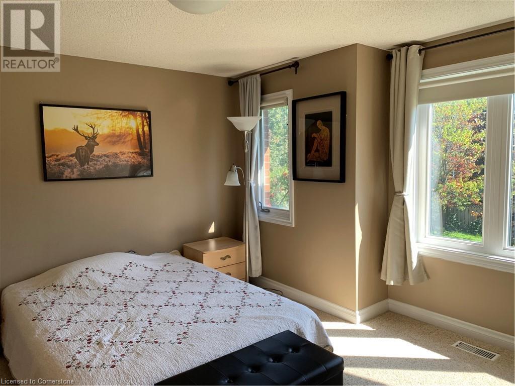 572 Sandbury Lane, Waterloo, Ontario  N2T 1Z5 - Photo 13 - 40726731