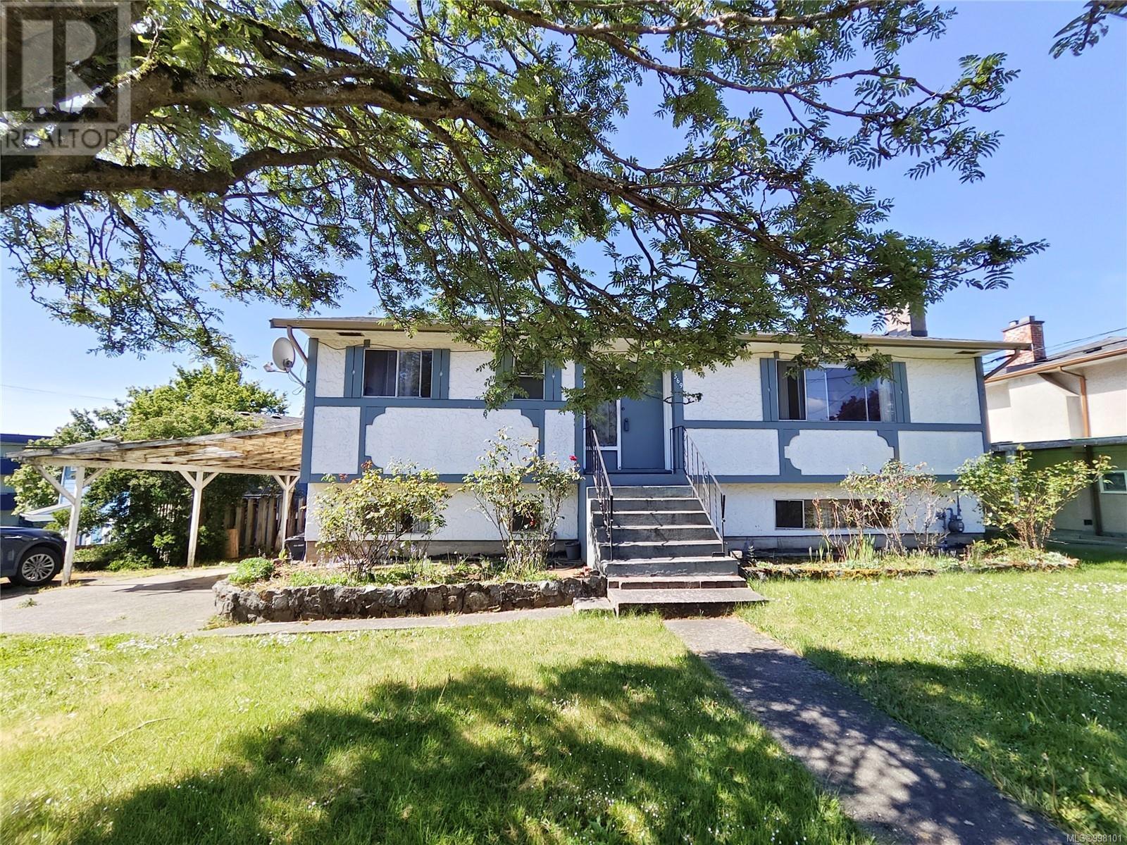 Property at 569 Sumas St image 1