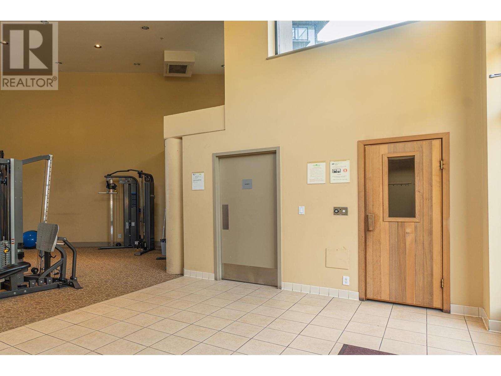 Listing Picture 23 of 27 : 1202 15 E ROYAL AVENUE, New Westminster / 新西敏 - 魯藝地產 Yvonne Lu Group - MLS Medallion Club Member