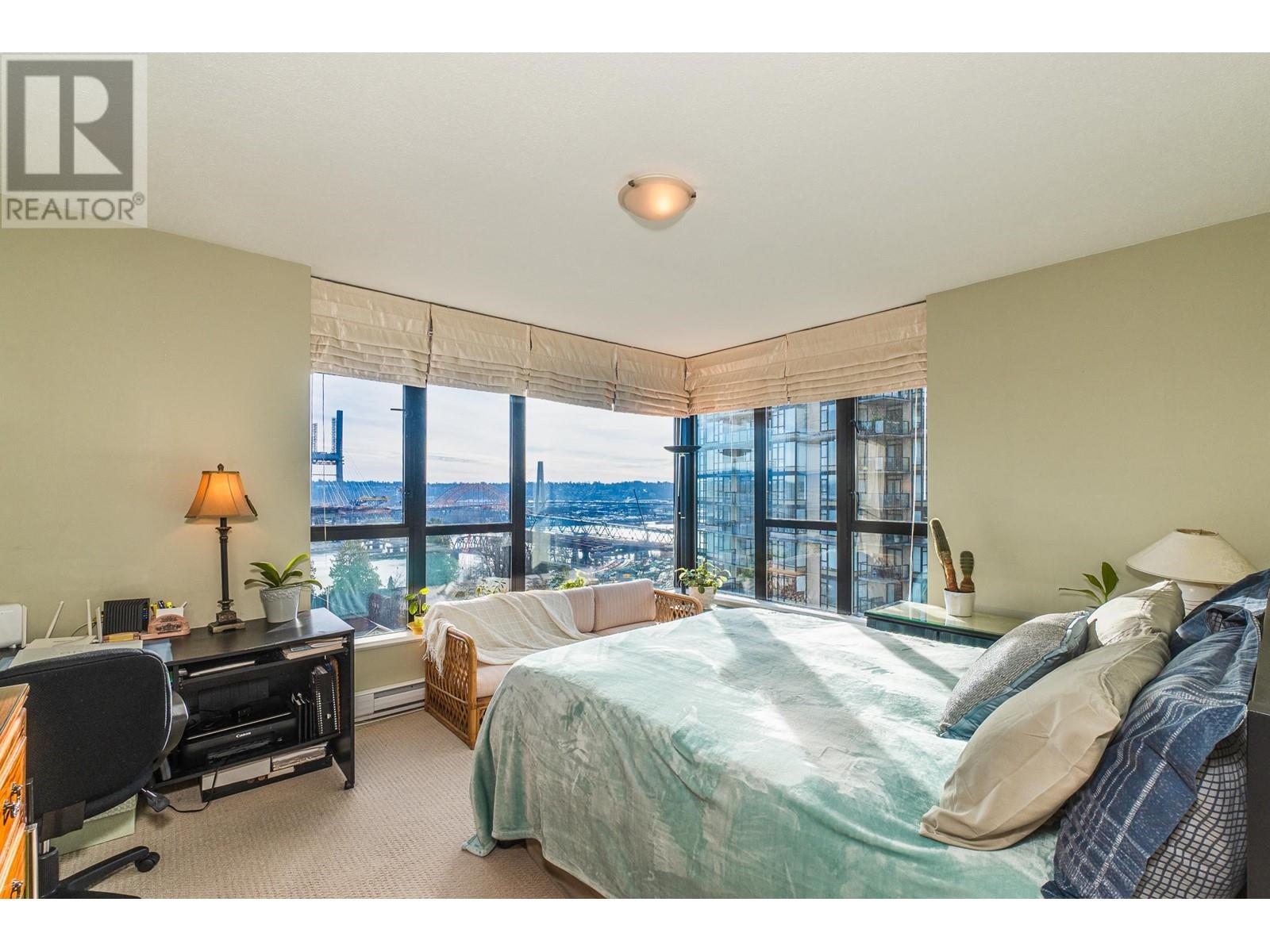 Listing Picture 10 of 27 : 1202 15 E ROYAL AVENUE, New Westminster / 新西敏 - 魯藝地產 Yvonne Lu Group - MLS Medallion Club Member