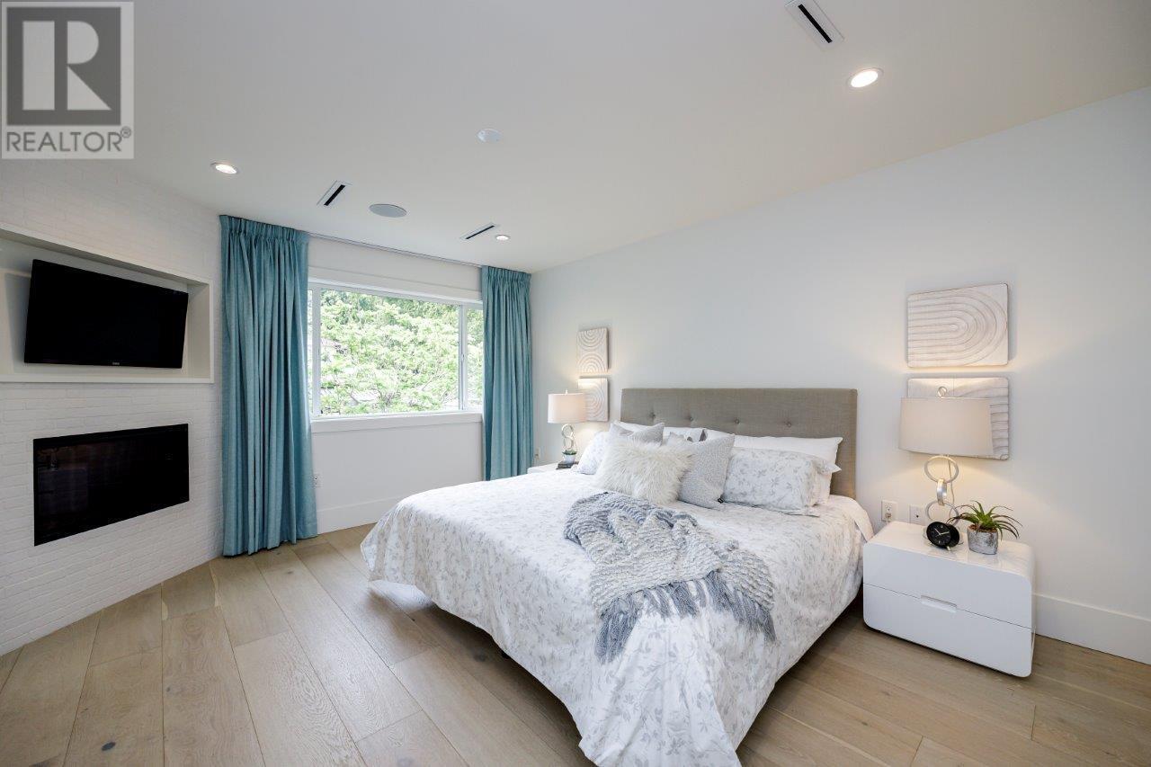 1192 CROFT ROAD, North Vancouver real estate listing R3000440 for sale