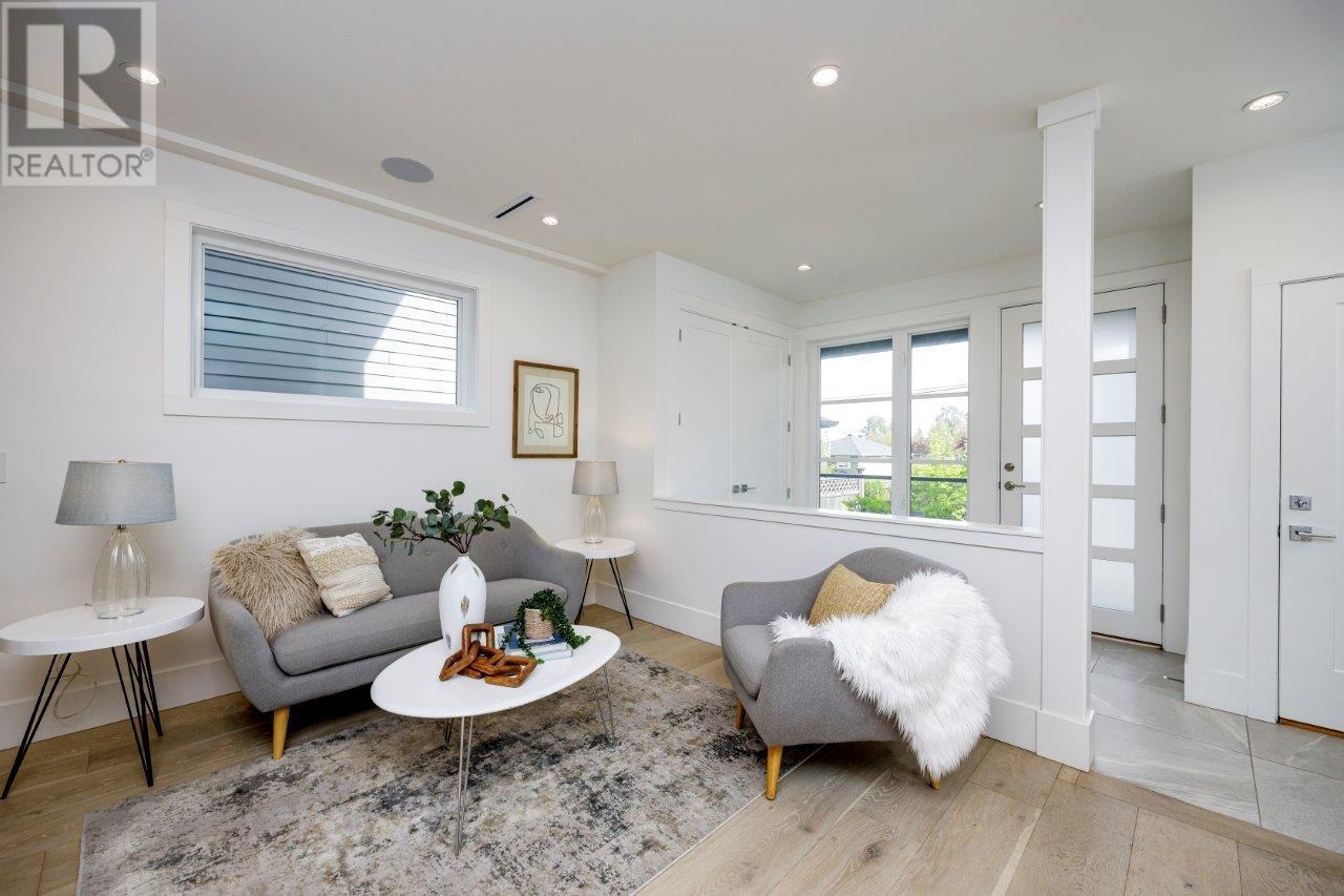1192 CROFT ROAD, North Vancouver real estate listing R3000440 for sale