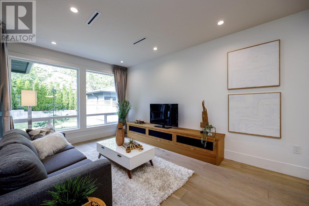 1192 CROFT ROAD, North Vancouver real estate listing R3000440 for sale