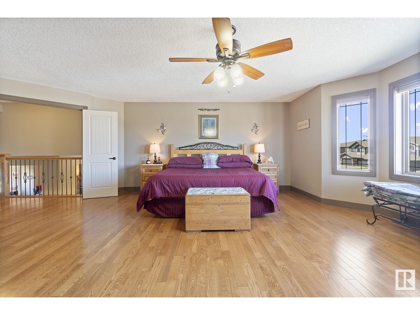 Property at 1 DILLWORTH CR image 3