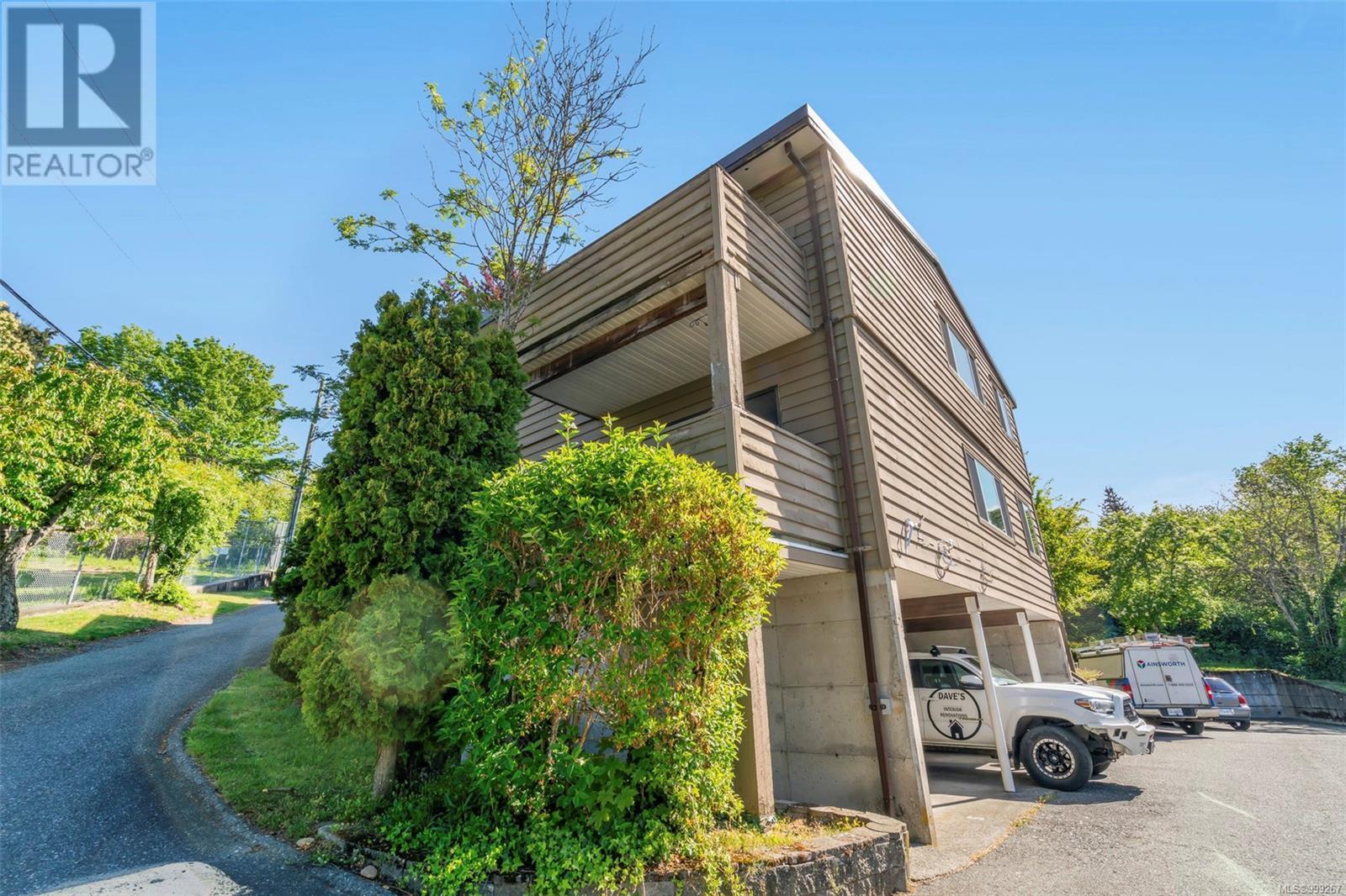 Property at 8 25 Pryde Ave image 1