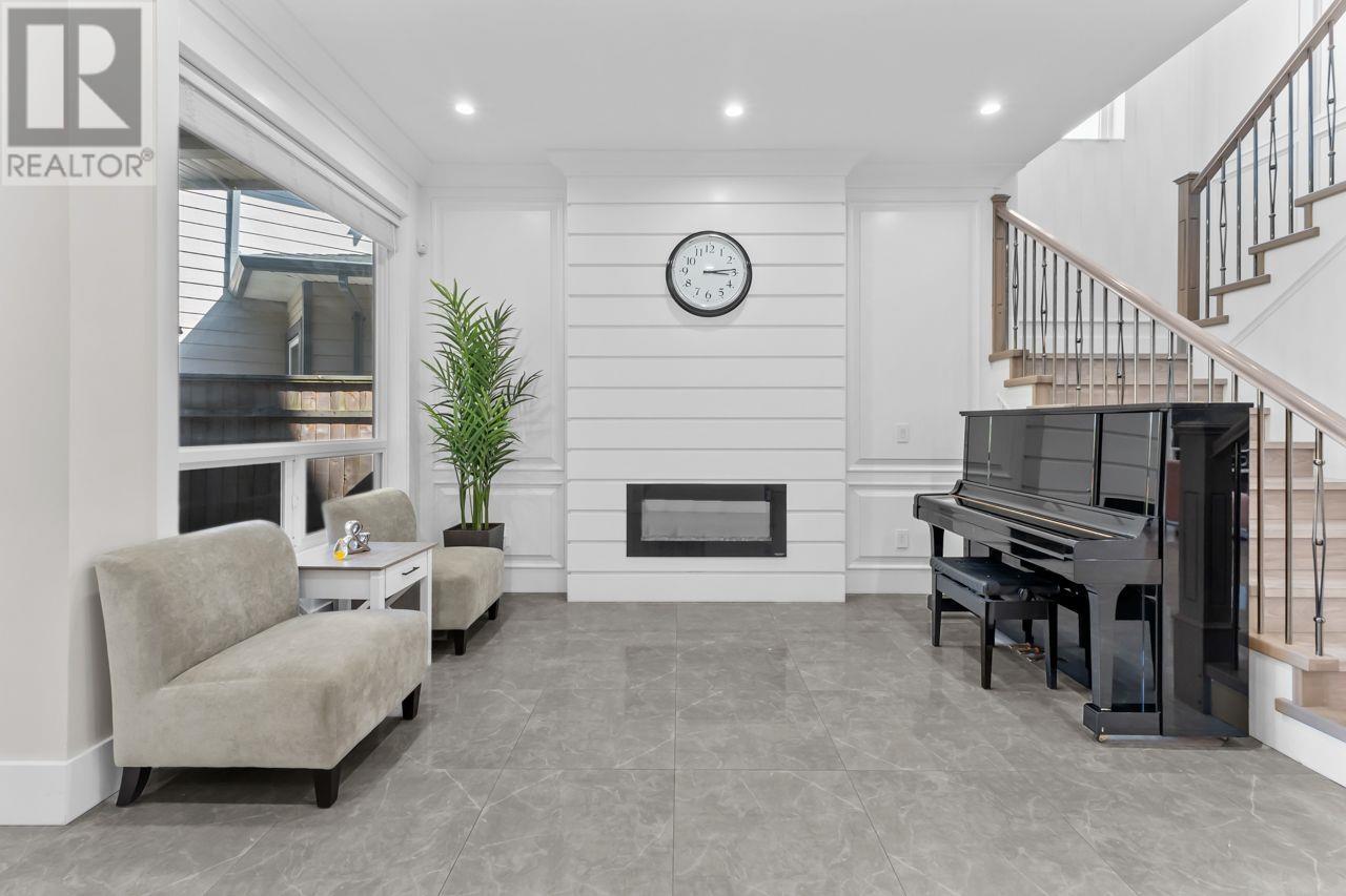9771 Sealily Place, Richmond, British Columbia  V7A 3Y1 - Photo 3 - R2998853
