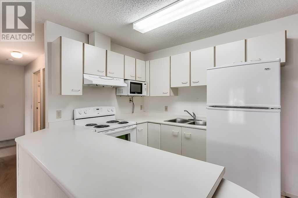 Property at 2612, 3400 Edenwold Heights NW image 5